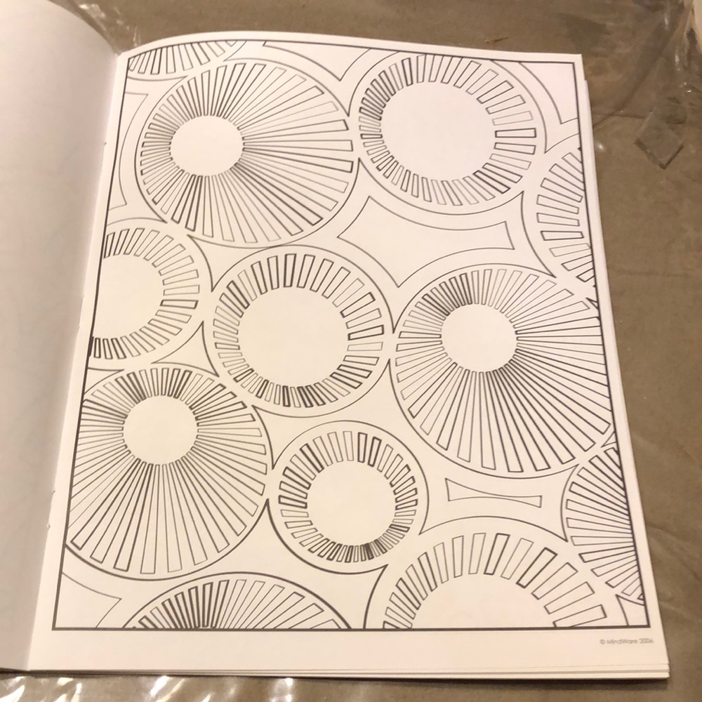 Circular Coloring Book - Picture 8 of 8